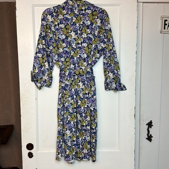 Lands end Floral dress - Picture 2 of 13